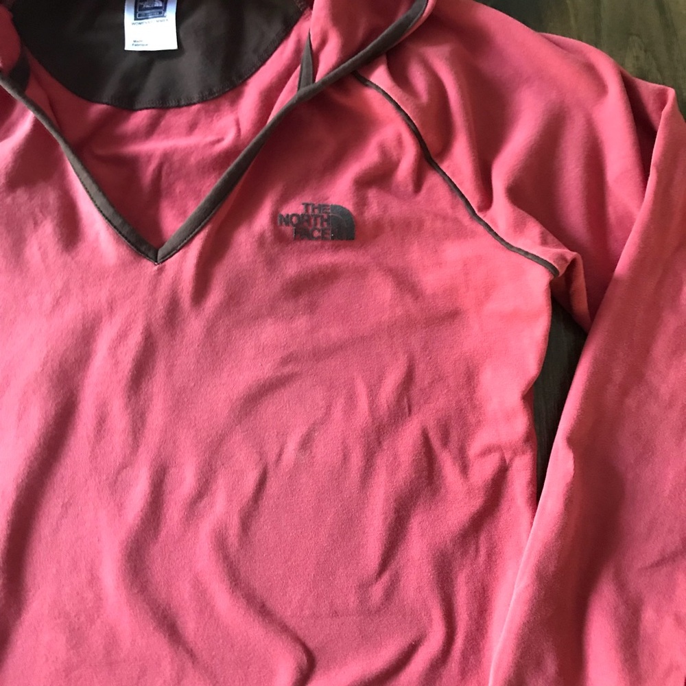 The North Face Hooded Shirt - Picture 3 of 4
